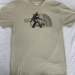MENS NORTH FACE TEE SHIRT